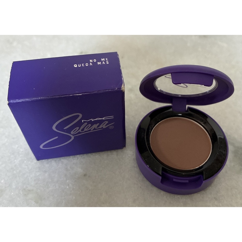 MAC Eye Shadow in No Me Queda Mas, New In Box.